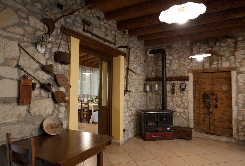 Agriturismo Corte Galvani 네그라르 객실 사진